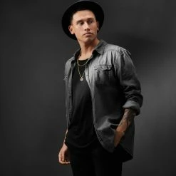 Arkai Set de 2 colliers superposés : chaîne dorée Rico et collier à pendentif obsidienne acajou Orisun -Colliers Soldes 11 1 24646