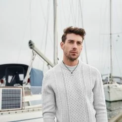 Lucleon Collier à pendentif en croix argentée Leo Gravel -Colliers Soldes dsc1451 copy.1jpg