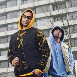 Otsu Egan | Collier Le briquet en métal doré 10 Otsu Egan | Collier Le briquet en métal doré -Colliers Soldes jwm otes drop 25129 25133 michael doroc nathan grant 1x1 21