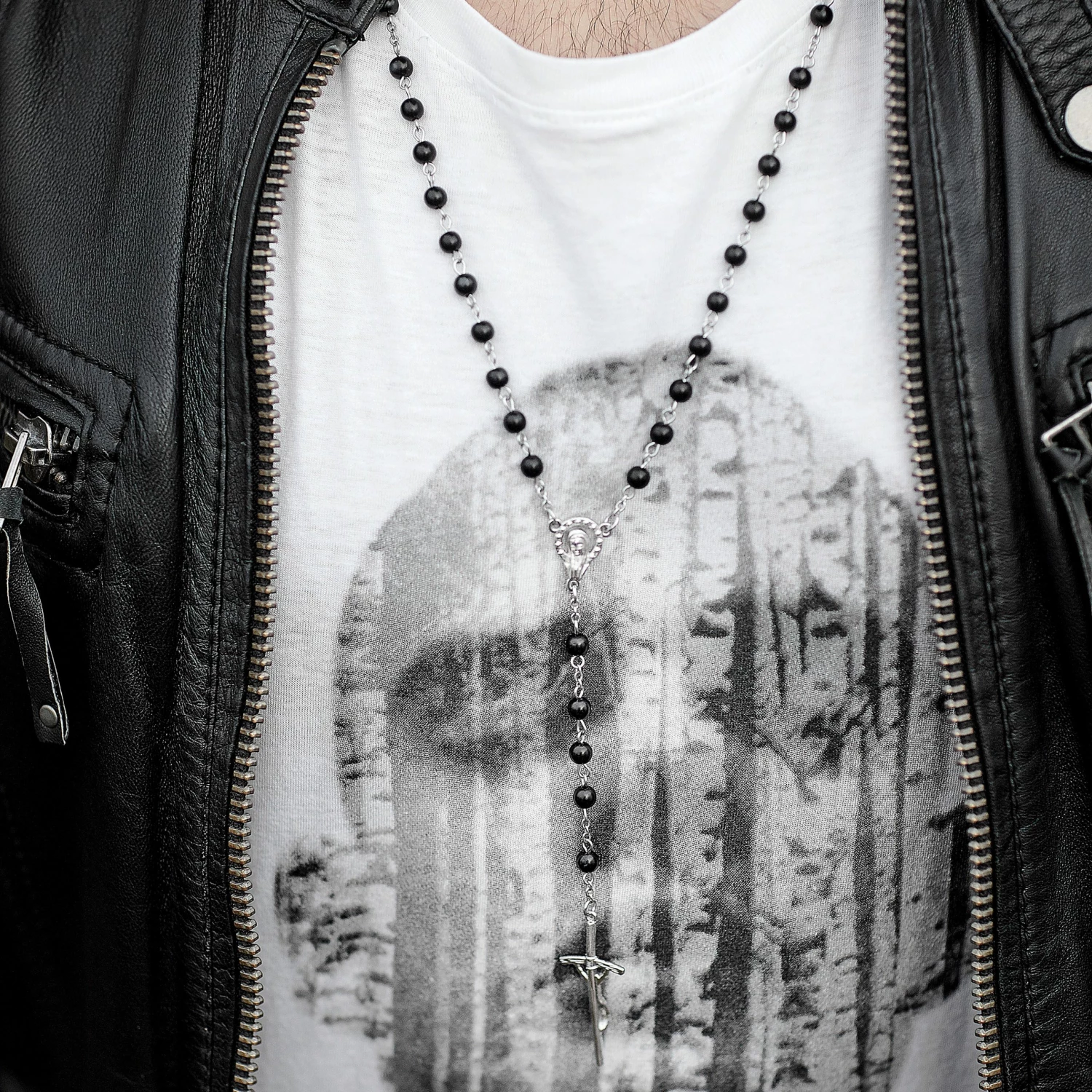 Fort Tempus Chapelet noir 6 Fort Tempus Chapelet noir – Image 4