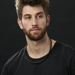 Collin Rowe Collier en cuir noir tressé 5mm 11 Collin Rowe Collier en cuir noir tressé 5mm -Colliers Soldes rst megashoot n 31 12121 closeup 1