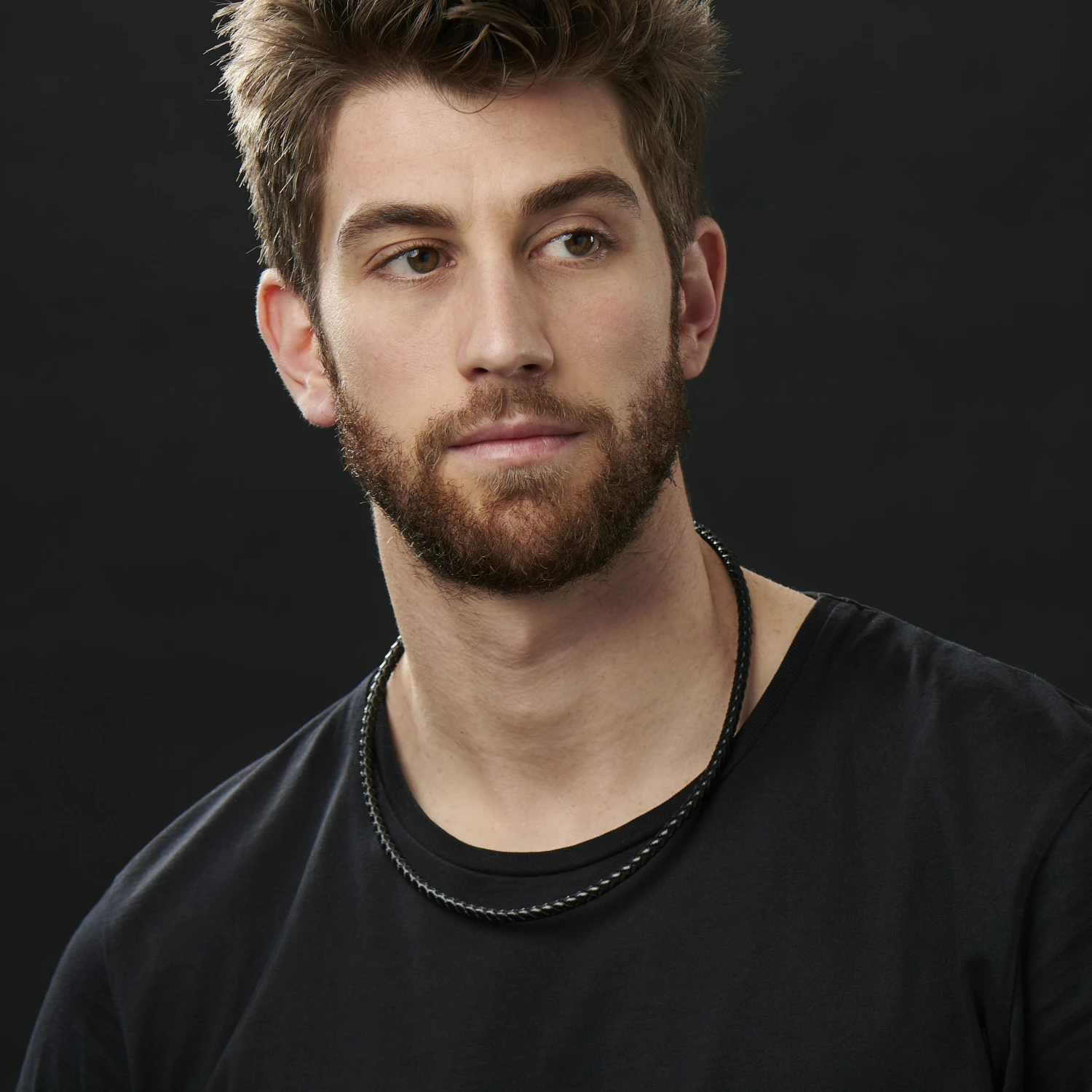 Collin Rowe Collier en cuir noir tressé 5mm 6 Collin Rowe Collier en cuir noir tressé 5mm – Image 4