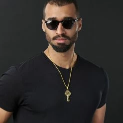 Fort Tempus Collier à croix celtique dorée -Colliers Soldes rst megashoot neck2 1 17553