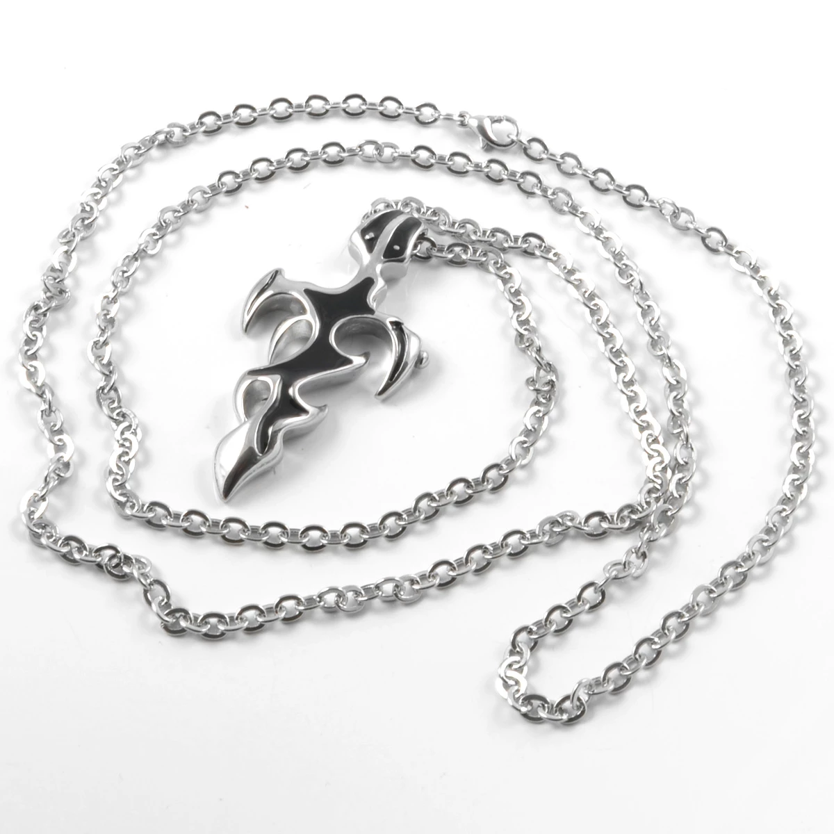 Fort Tempus Pendentif épée noire 4 Fort Tempus Pendentif épée noire – Image 2