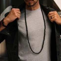 Collin Rowe Collier de perles en bois noir -Colliers Soldes trendhim september 2020 set 10 1200 sq